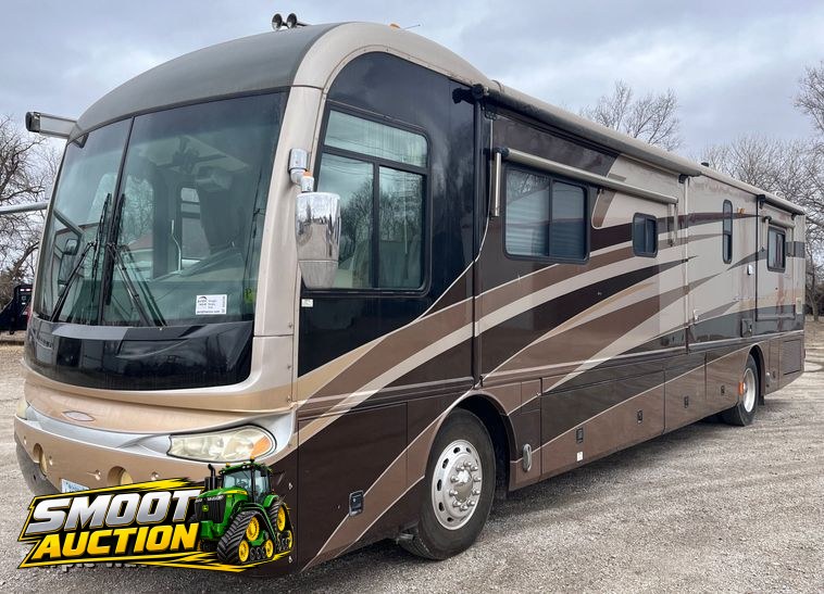 2004 Fleetwood Revolution